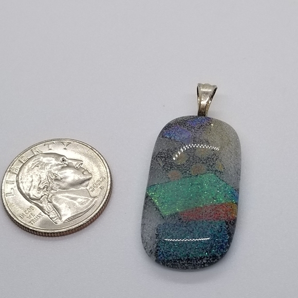 multicolor art glass pendant - Picture 2 of 3